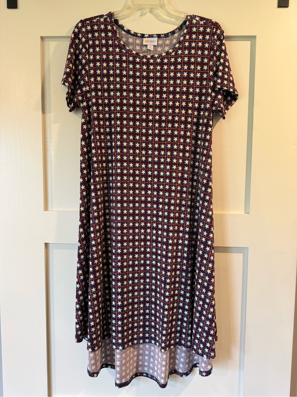 LuLaRoe Carly Short Sleeve Star-Print Swing Dress
